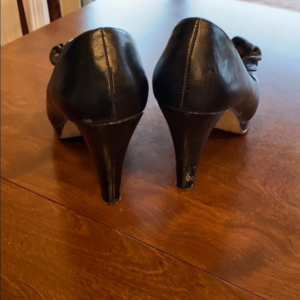 Heels - Picture 3 of 5